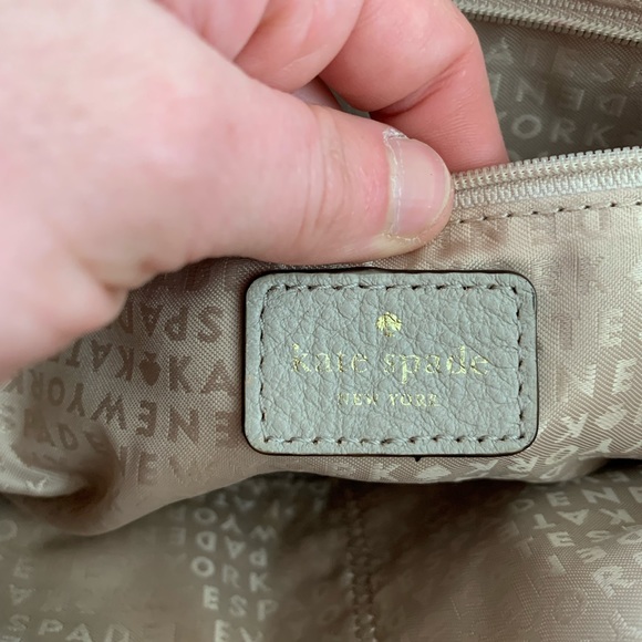 Kate Spade Designer Classic Beige Crossover Leather Bag - Picture 5 of 11
